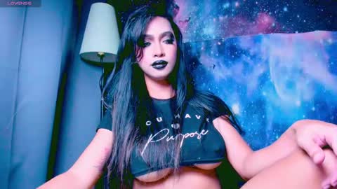 Lara online show from 02.28.25