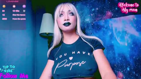 Lara online show from 03.10.25