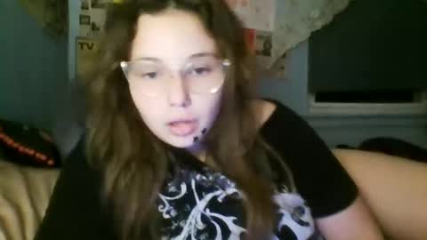 xxxangelcakes online show from 10.21.25