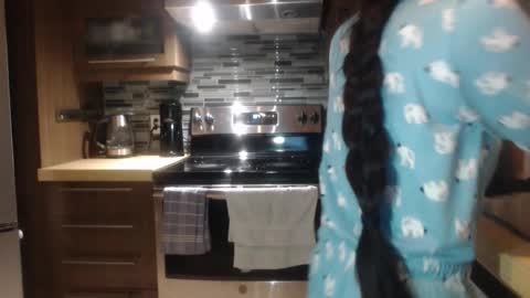 Lola online show from 02.10.26