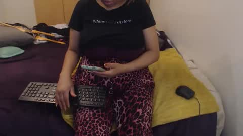 Ayanda online show from 11.02.25