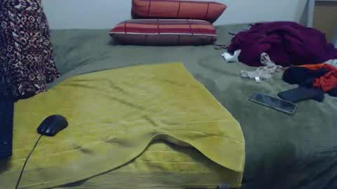 Ayanda online show from 04.11.26