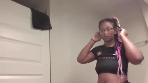 Danielle online show from 09.12.25