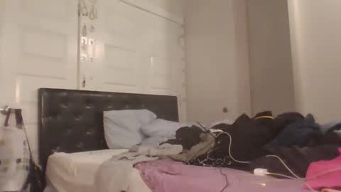 Danielle online show from 09.24.25