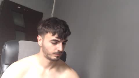 Snapshot of xxxdonpuiuuxxx chatting on 10.23.25 xxxdonpuiuuxxx online show from 10.23.25