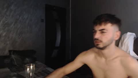 Snapshot of xxxdonpuiuuxxx chatting on 12.17.25 xxxdonpuiuuxxx online show from 12.17.25