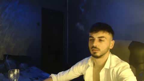 Snapshot of xxxdonpuiuuxxx chatting on 12.17.25 xxxdonpuiuuxxx online show from 12.17.25