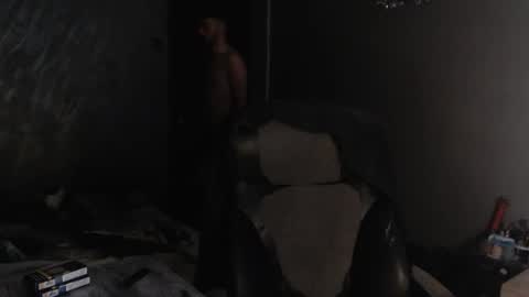 Snapshot of xxxdonpuiuuxxx chatting on 12.19.25 xxxdonpuiuuxxx online show from 12.19.25