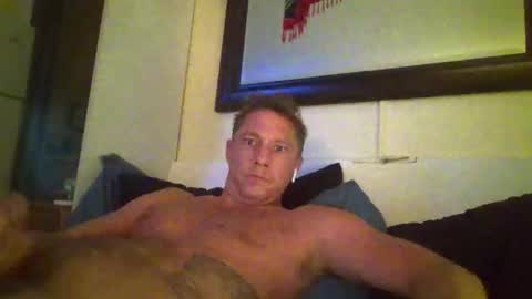Snapshot of xxxelentdick chatting on 03.14.26 deeeeznutz online show from 03.14.26