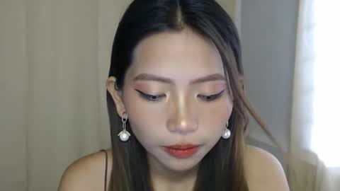 Snapshot of xxxforyouonlyxxx chatting on 11.20.25 inday pinay online show from 11.20.25