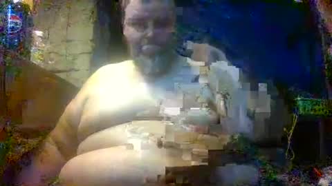 Snapshot of xxxlchub421 chatting on 09.21.25 xxxlchub421 online show from 09.21.25