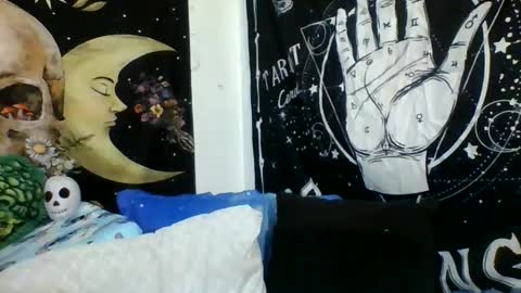 Snapshot of xxxmistymoansxxx chatting on 11.20.25 Misti online show from 11.20.25