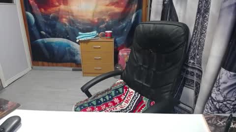 Lana online show from 09.15.25