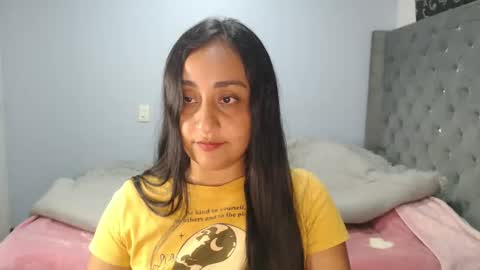 Lunhaa   online show from 11.03.25