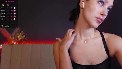 Lori online show from 12.12.24