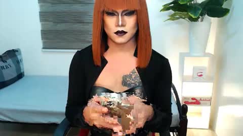 QueenMarina online show from 02.15.26