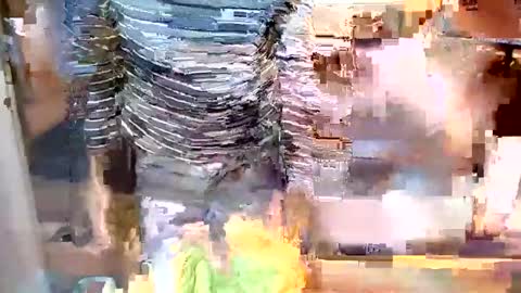 Snapshot of yacht3oy chatting on 12.01.24 yacht3oy online show from 12.01.24