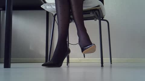 Dina online show from 03.31.26