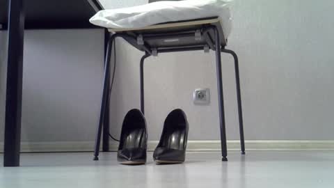 Dina online show from 04.04.26