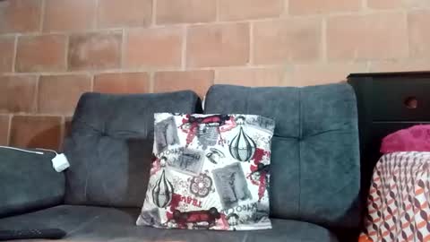 Snapshot of yajz chatting on 01.14.26 Yajz online show from 01.14.26