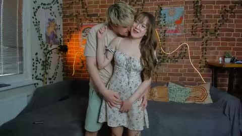 Snapshot of yami_yami_yami chatting on 09.13.25 Mia and Andry online show from 09.13.25