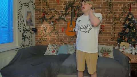 Mia and Andry  online show from 01.08.26