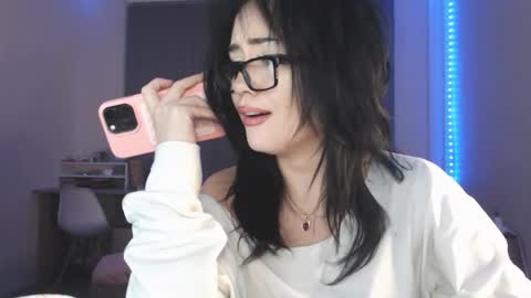 Snapshot of yamilean chatting on 09.30.25 Yami online show from 09.30.25