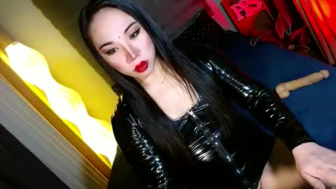 Snapshot of yan2xcumsalotxx chatting on 02.28.26 REYAN online show from 02.28.26