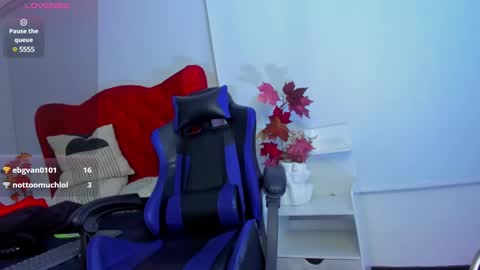 yan_nyan online show from 02.22.25