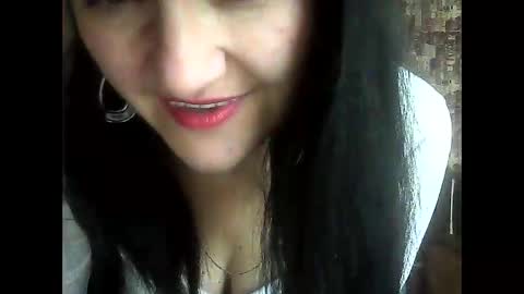 Snapshot of yanafiesta chatting on 10.24.25 yanafiesta online show from 10.24.25