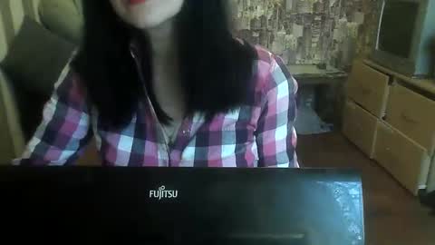 Snapshot of yanafiesta chatting on 11.24.25 yanafiesta online show from 11.24.25