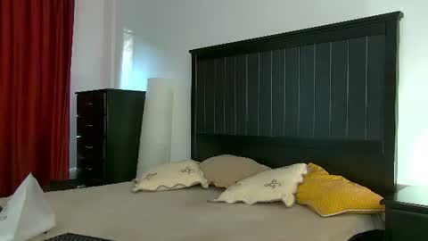 yanira_ass_ online show from 06.24.26