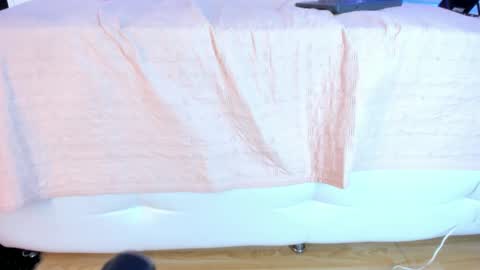 Yara Bliss  online show from 11.02.25