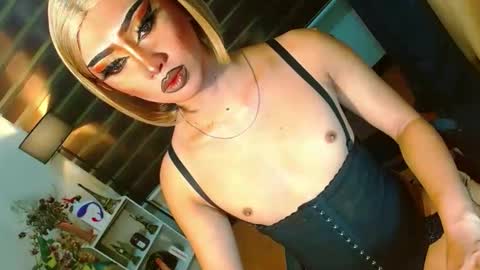 miss yasii online show from 04.14.26