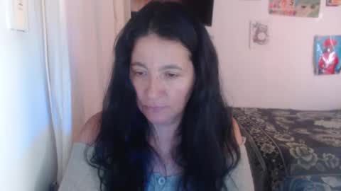 yasmin_love85 online show from 01.28.25