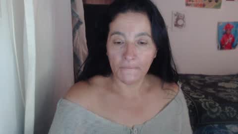 yasmin_love85 online show from 01.29.25