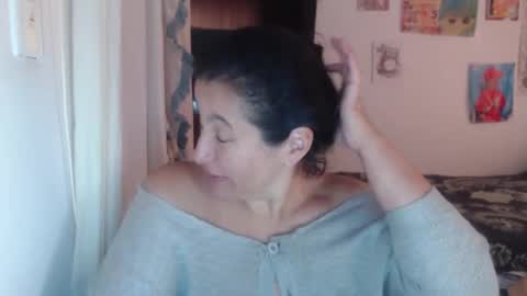yasmin_love85 online show from 02.12.25