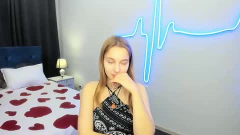 Yasmina online show from 10.07.25