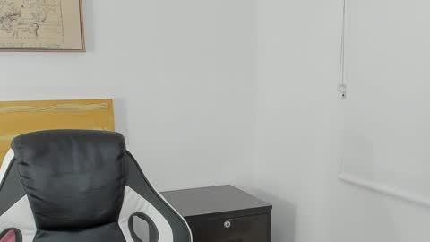 yaya23x online show from 01.20.25