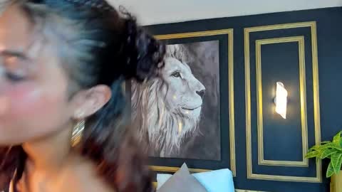 yaya23x online show from 02.08.25