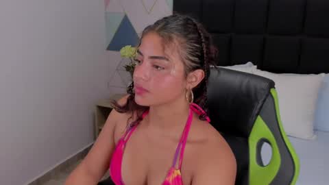 yaya23x online show from 02.12.25