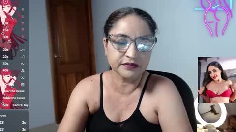 Snapshot of yaya____ chatting on 03.19.26 yaya____ online show from 03.19.26