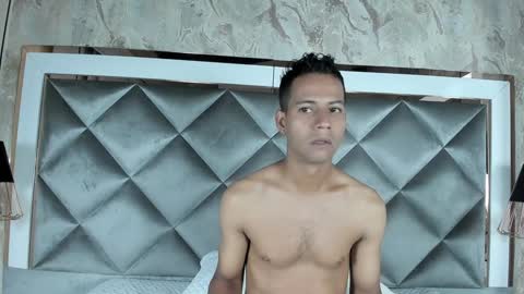 yayi derek  online show from 02.08.25