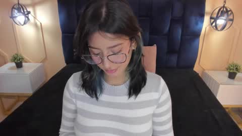 Snapshot of yazmin_rouse chatting on 01.17.25 Yazmin online show from 01.17.25