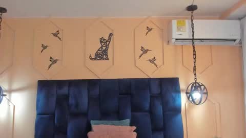 Snapshot of yazmin_rouse chatting on 01.25.25 Yazmin online show from 01.25.25