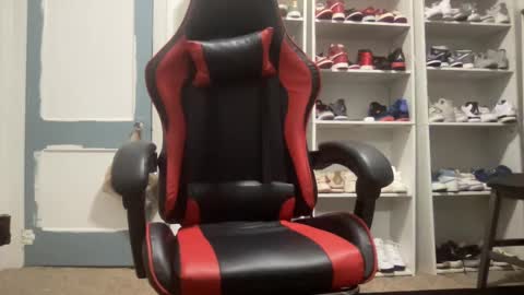 Yeahitsrell online show from 02.17.25