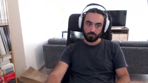 Snapshot of yeeaahoo chatting on 10.09.25 yeeaahoo online show from 10.09.25