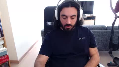 yeeaahoo online show from 12.01.25