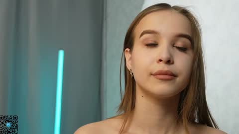 Kate online show from 02.05.25