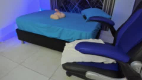 yelena03 online show from 11.20.25